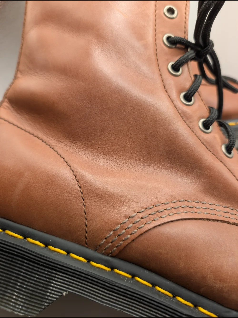 Brown Lace-Up Boots with Fur Collar